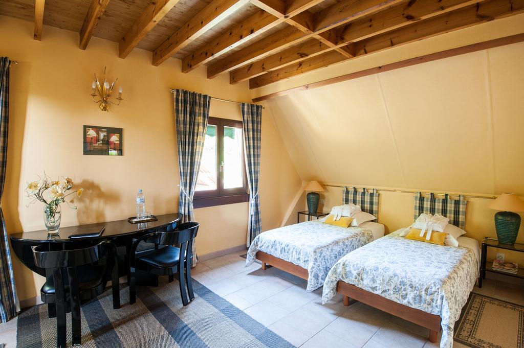 Villa Touloumo Mayrac Habitación foto